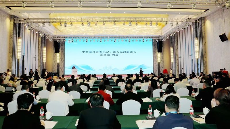 混凝土消泡剂按照成分和作用原理可分为以下几类：